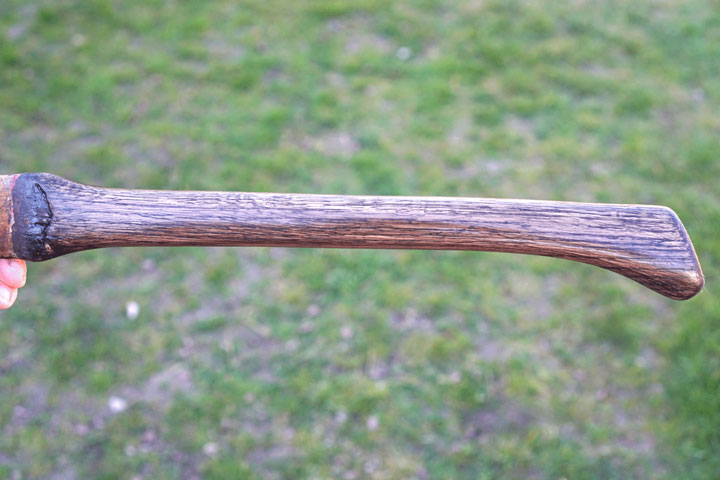 viking-axe-handle-finish